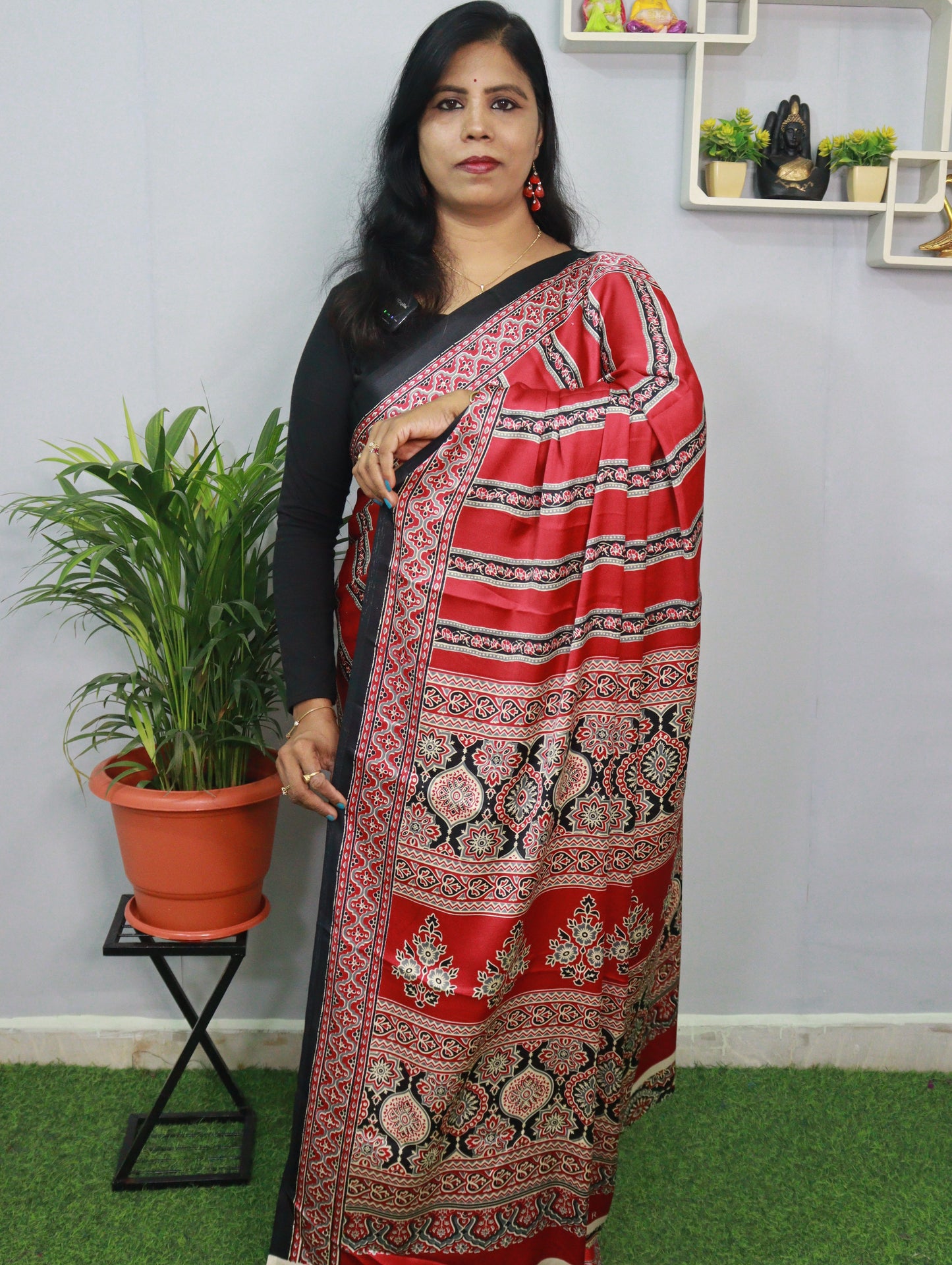 PURE CRAPE SILK SAREE