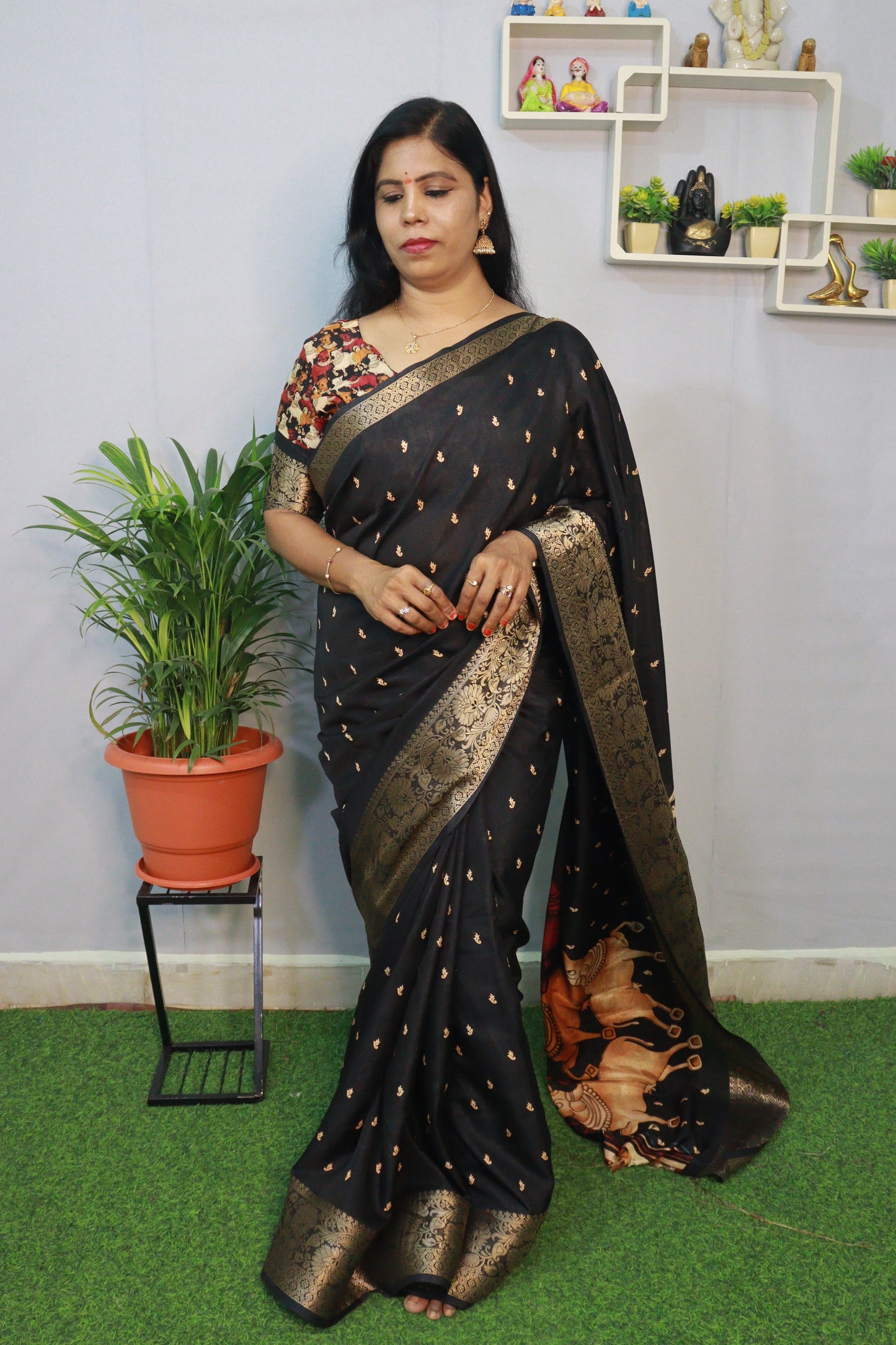 DOLA SILK WITH KANCHI BORDER SAREE