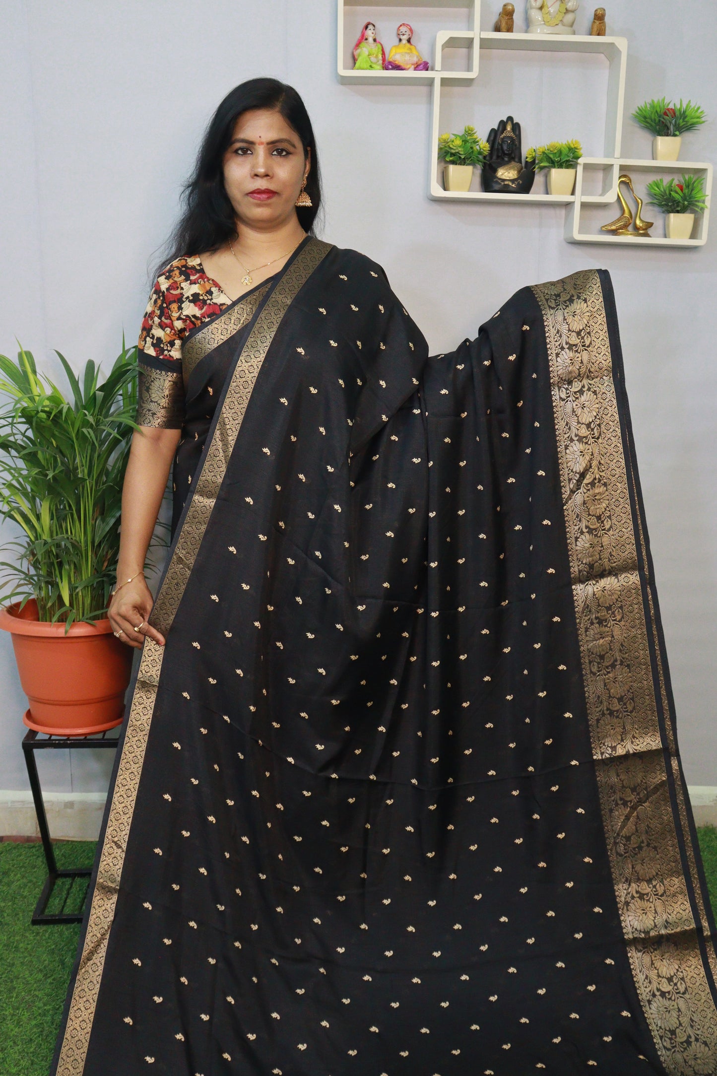 DOLA SILK WITH KANCHI BORDER SAREE