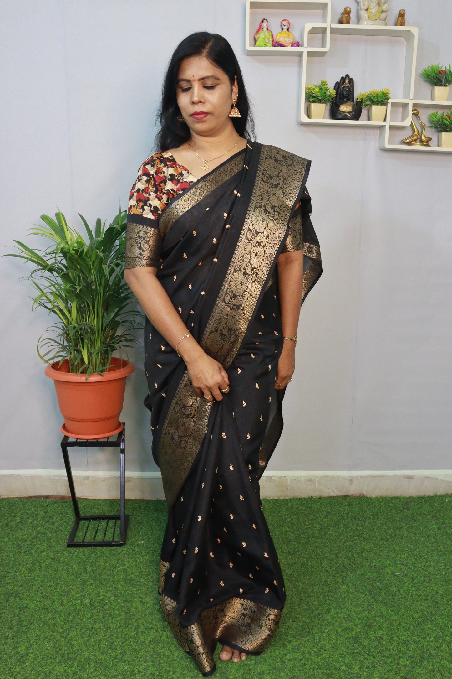 DOLA SILK WITH KANCHI BORDER SAREE