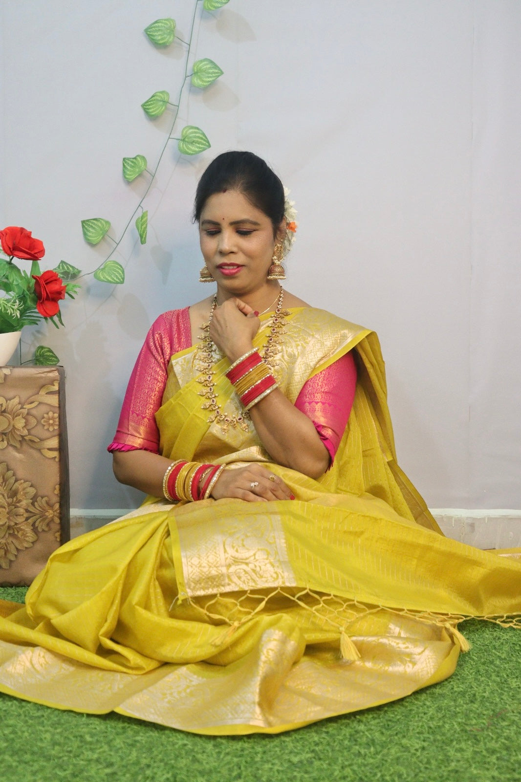 BANARAS WARM PATTU💛..!!