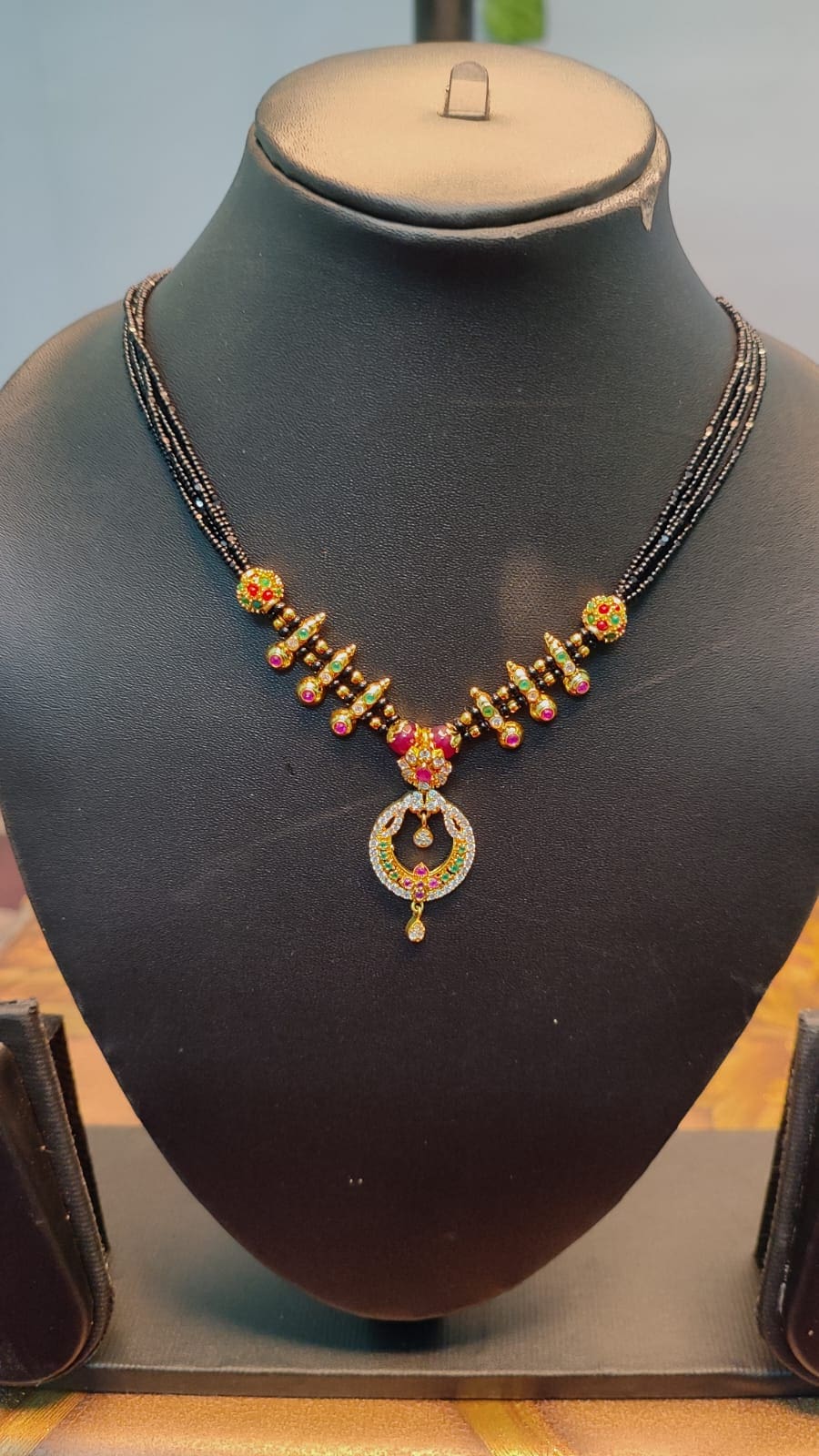 Black Beads Necklace