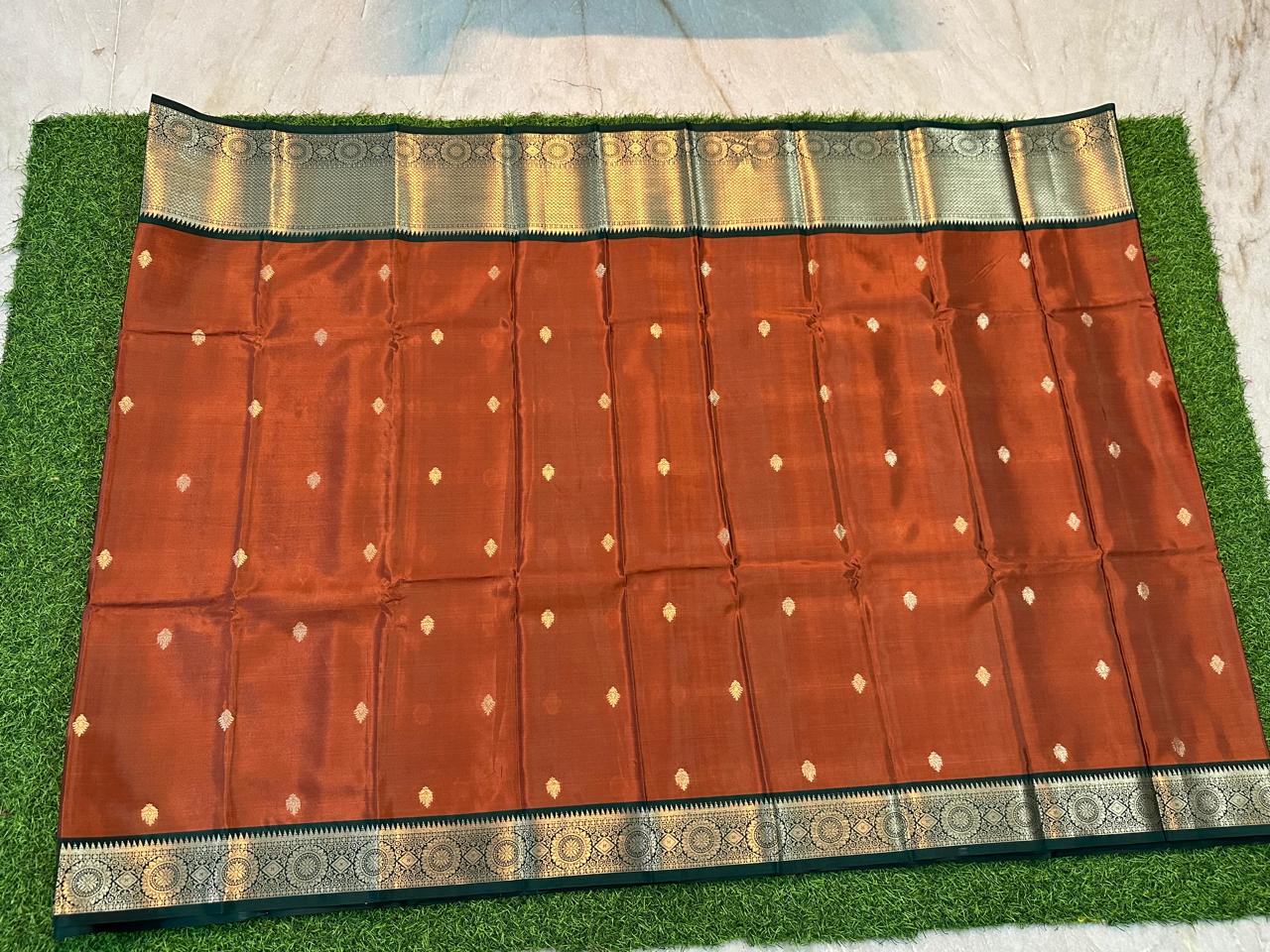 EXCLUSIVE BANARAS WARM PATTU SAREE