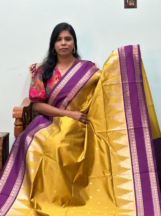 Exclusive Gadwall Semi Pattu Saree