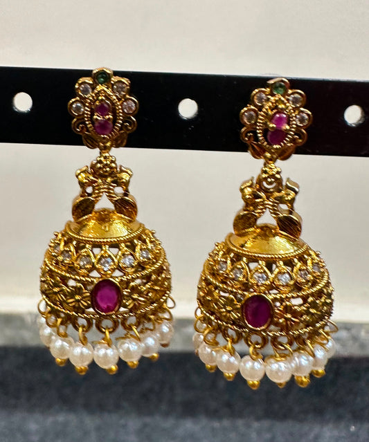 Beatifull traditional jhumkas