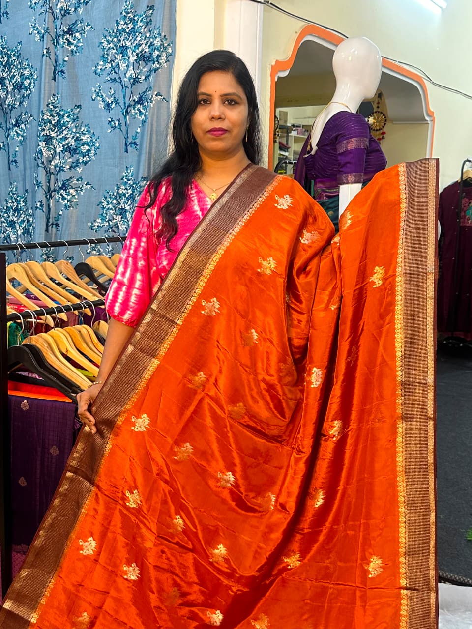 Beautyfull Raw mango sarees