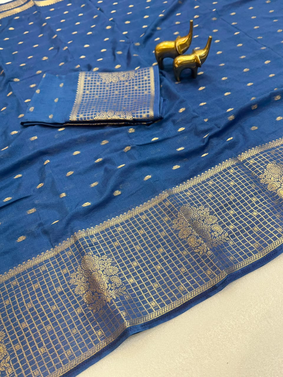 Scarlet Bloom Georgette Saree