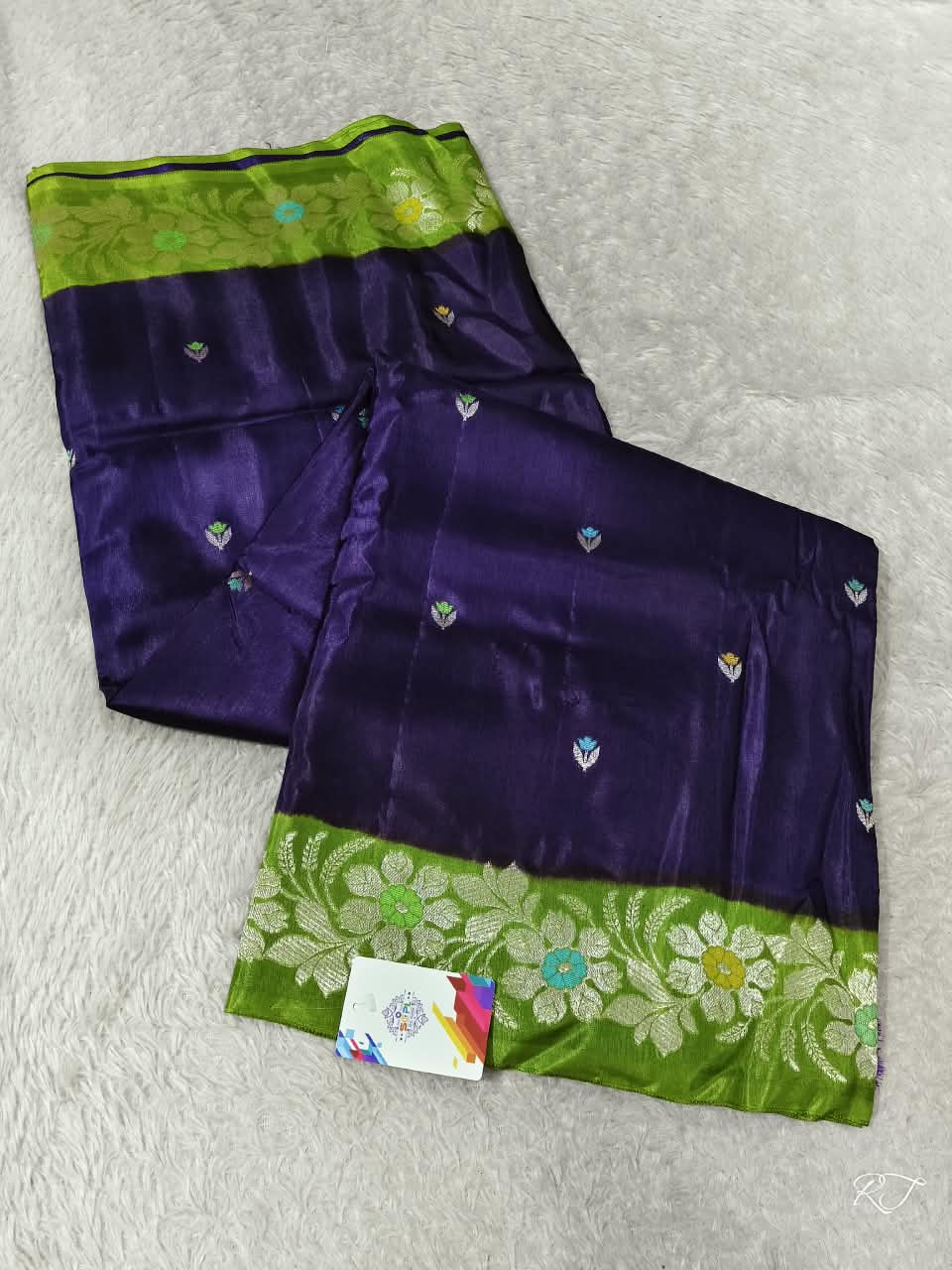 Chinon crape saree